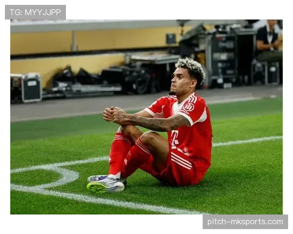 德甲夏季转会窗口最新名单分析:新星加盟与老将离队引发关注 德甲夏季转会窗口最新名单分析:新星加盟与老将离队引发关注